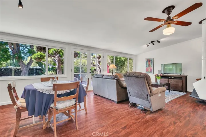 5876 W 75th, Los Angeles, California 90045