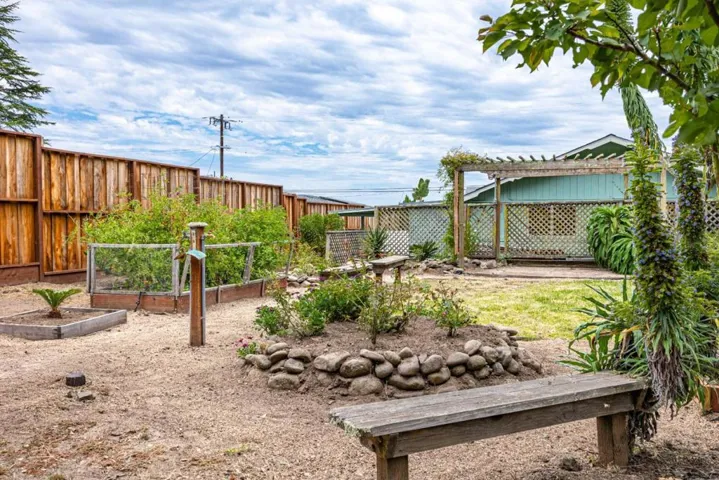 70 Aldridge Lane, Corralitos, California 95076