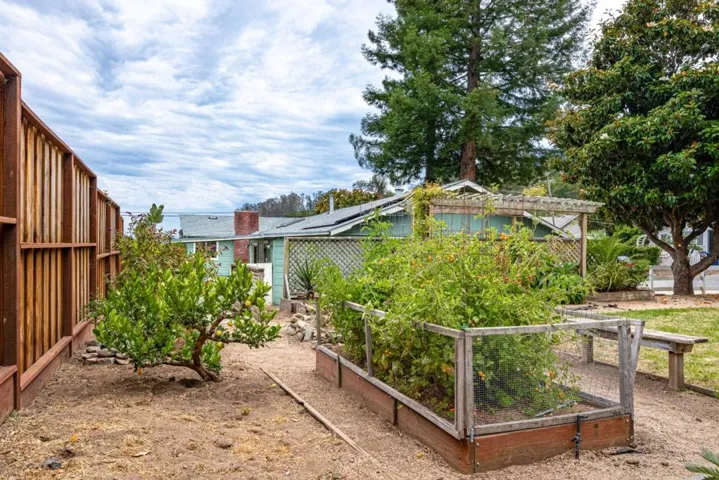 70 Aldridge Lane, Corralitos, California 95076