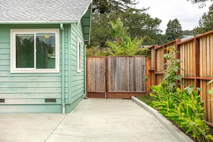70 Aldridge Lane, Corralitos, California 95076