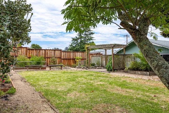 70 Aldridge Lane, Corralitos, California 95076