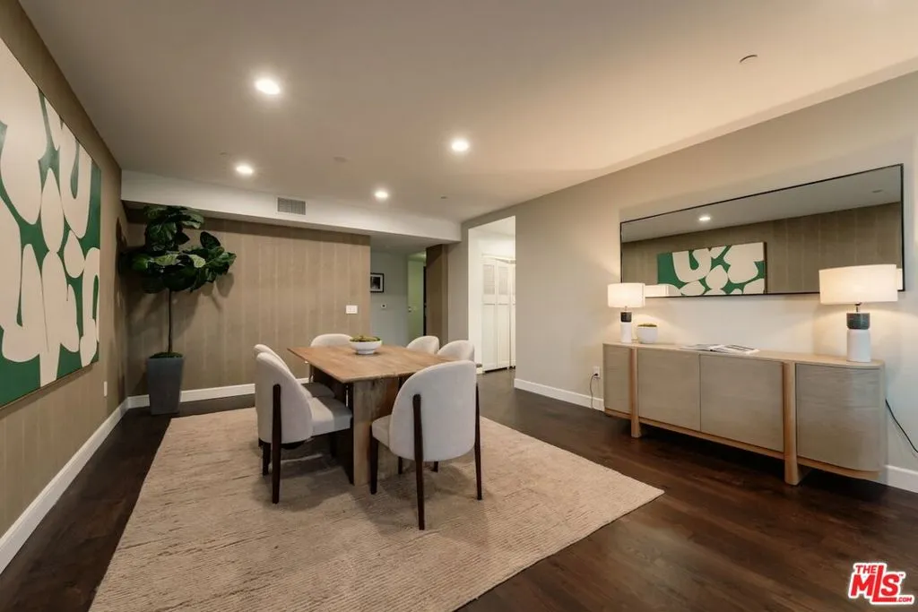 447 N Doheny Drive 101, Beverly Hills, California 90210 — photo 4
