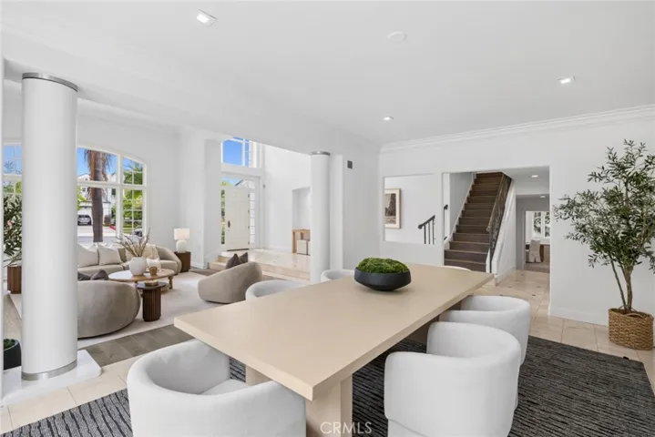 1998 Port Edward Circle, Newport Beach, California 92660
