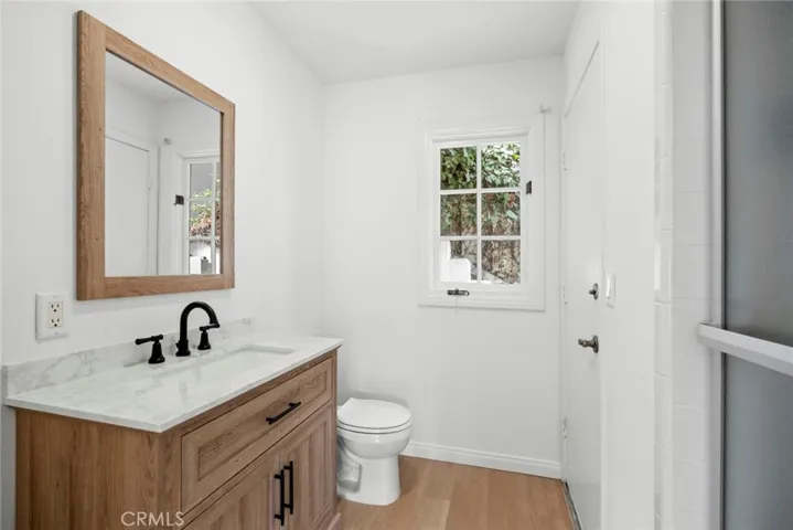 1998 Port Edward Circle, Newport Beach, California 92660