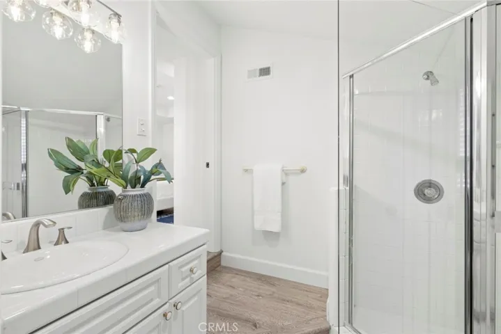 1998 Port Edward Circle, Newport Beach, California 92660