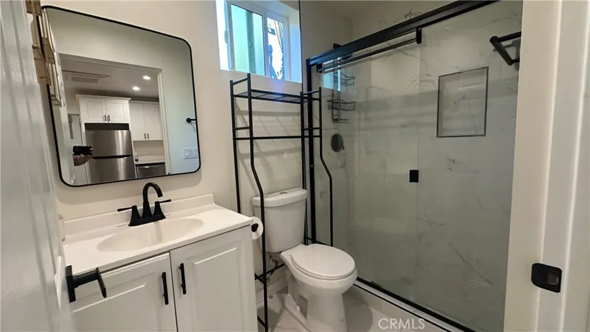 7905 White Oak, Reseda, California 91335