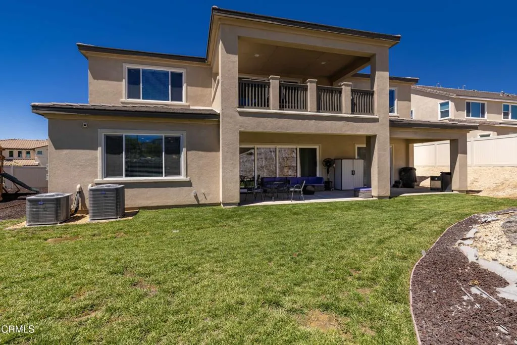 47_back_exterior_4
