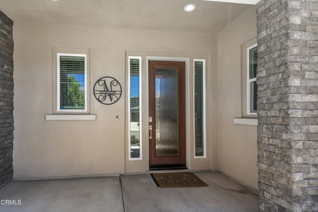 11_entryway_3