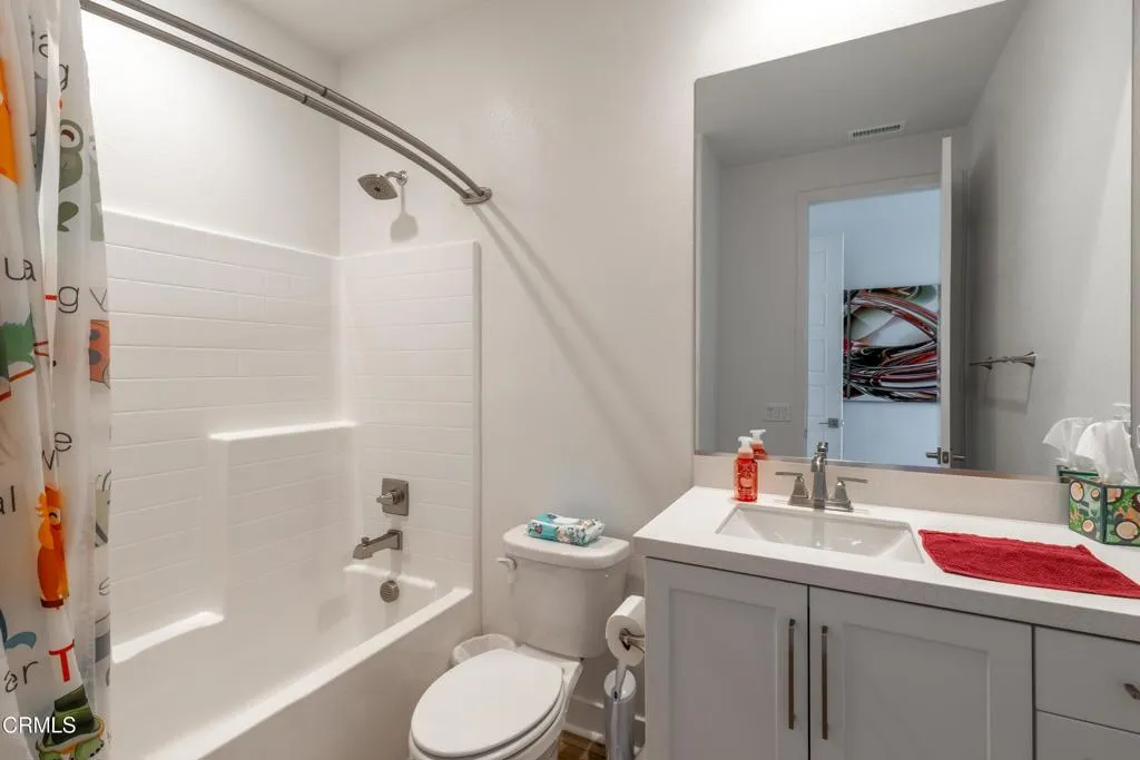 33_bathroom_4