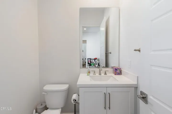 31_bathroom_2