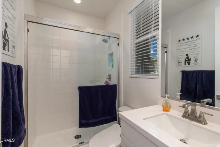 30_bathroom_1