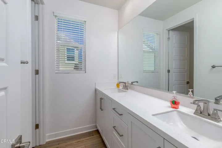 41_master_bathroom_4