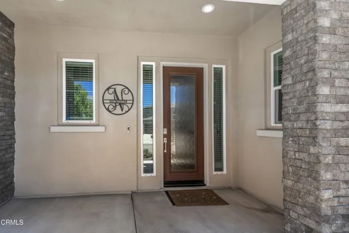11_entryway_3