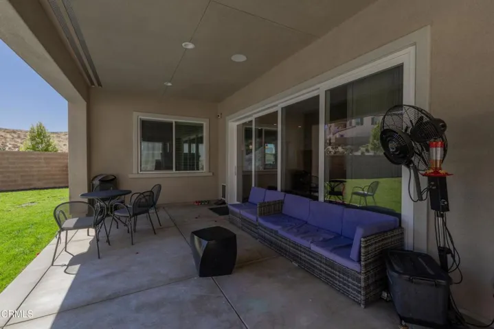08_porch_2