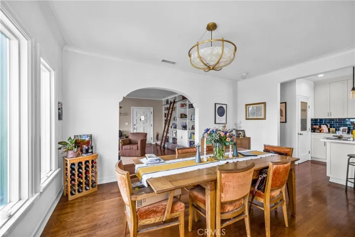 1245 S Hudson Avenue, Los Angeles, California 90019