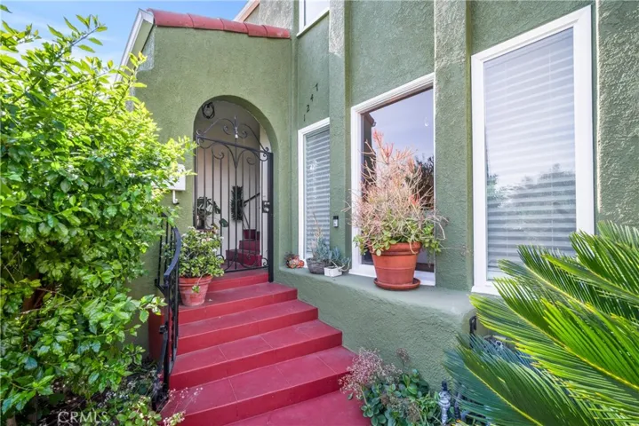 1245 S Hudson Avenue, Los Angeles, California 90019