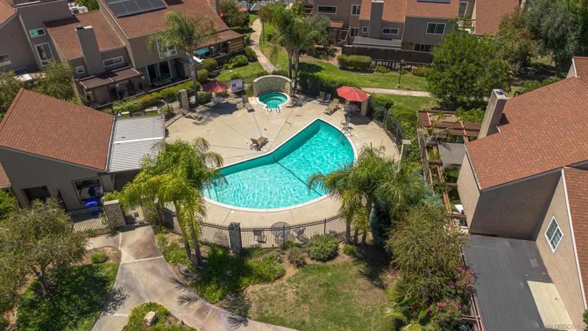 23952 Green Haven, Ramona, California 92065
