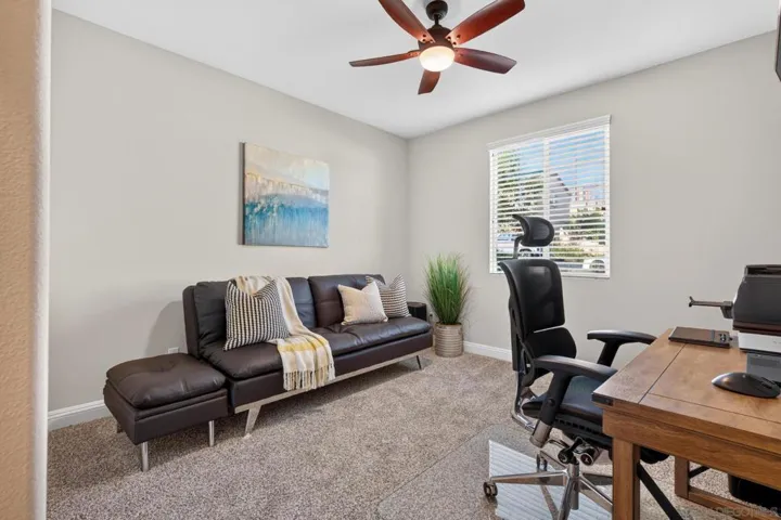 2077 Del Rincon Place, Escondido, California 92026