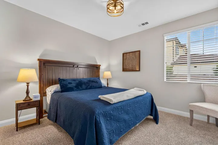 2077 Del Rincon Place, Escondido, California 92026