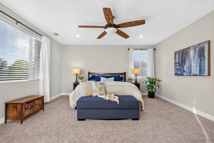 2077 Del Rincon Place, Escondido, California 92026