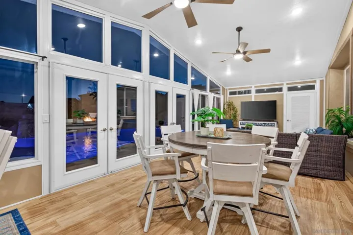 2077 Del Rincon Place, Escondido, California 92026