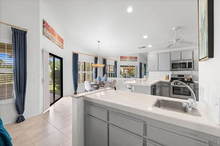 22-web-or-mls-249A4884