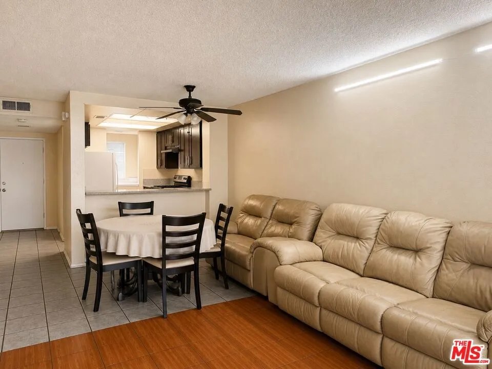 1031 S Palmetto Avenue H-6, Ontario, California 91762 — photo 4