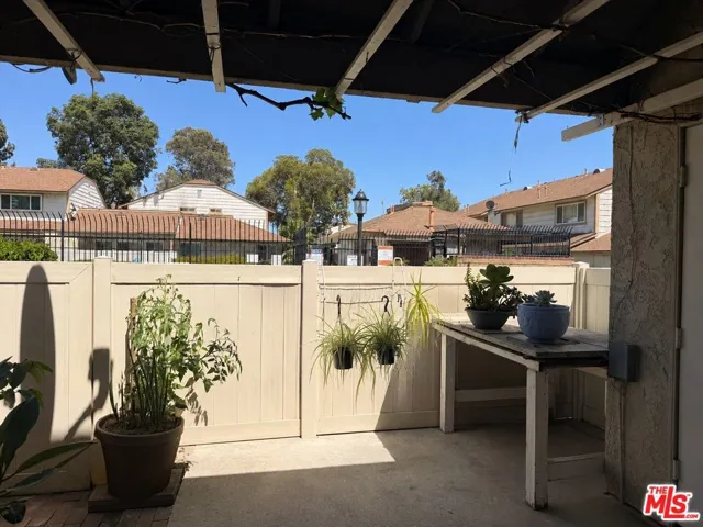 1031 S Palmetto Avenue H-6, Ontario, California 91762