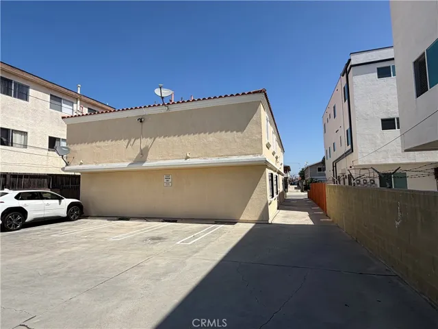 1518 W 206th, Torrance, California 90501