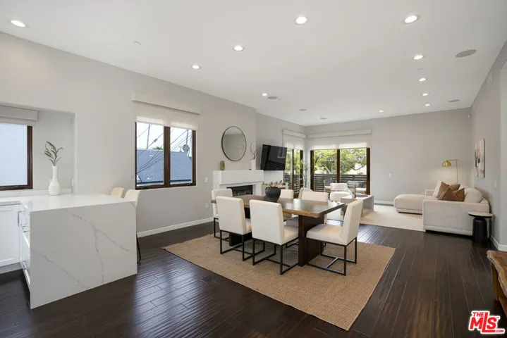 2011 Idaho Avenue, Santa Monica, California 90403