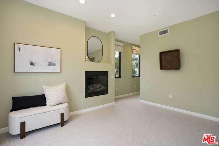 2011 Idaho Avenue, Santa Monica, California 90403