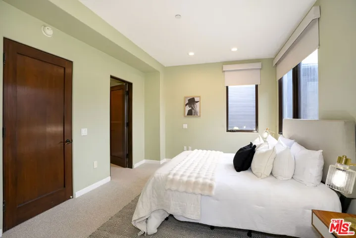 2011 Idaho Avenue, Santa Monica, California 90403