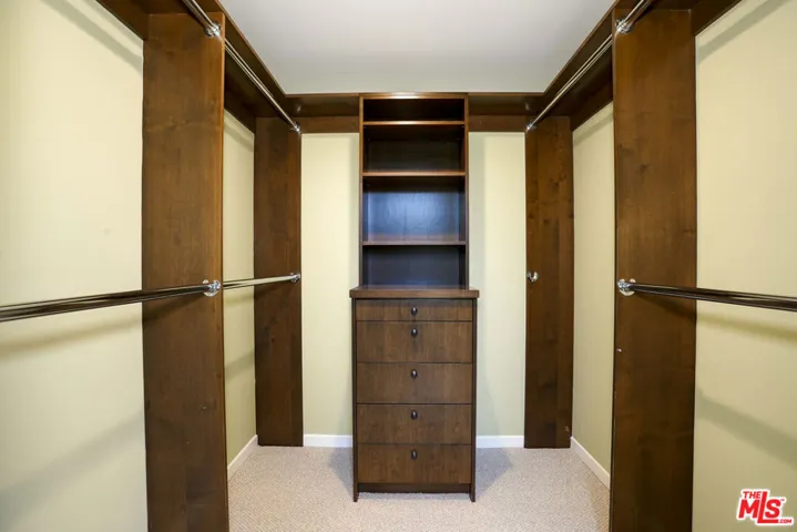2011 Idaho Avenue, Santa Monica, California 90403