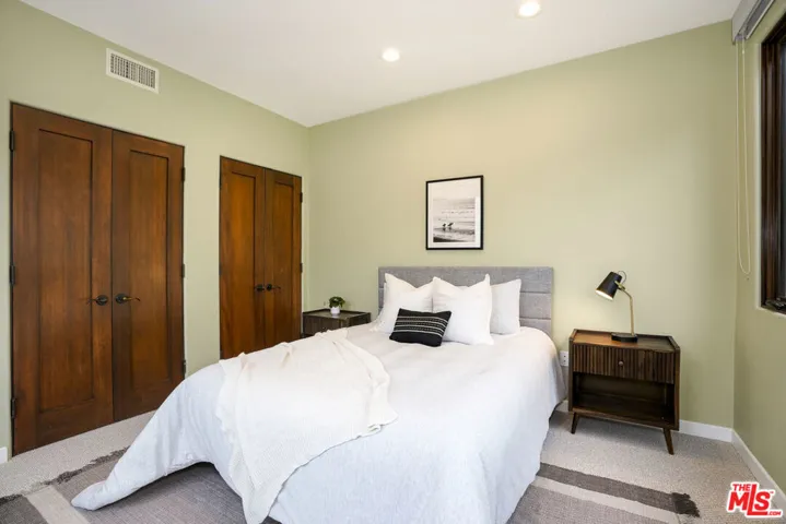 2011 Idaho Avenue, Santa Monica, California 90403