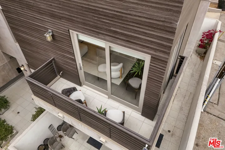 2011 Idaho Avenue, Santa Monica, California 90403