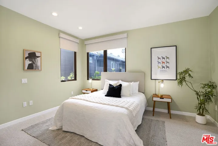 2011 Idaho Avenue, Santa Monica, California 90403