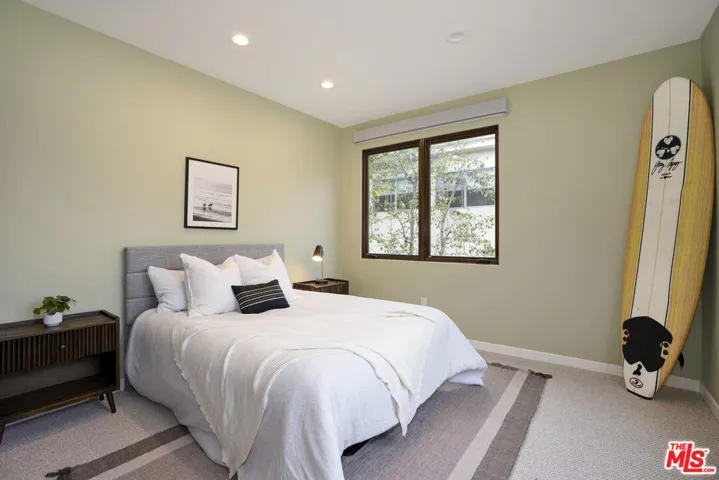 2011 Idaho Avenue, Santa Monica, California 90403