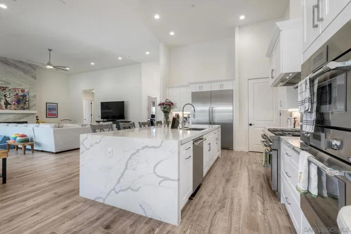 655 Hamilton Lane, Escondido, California 92029