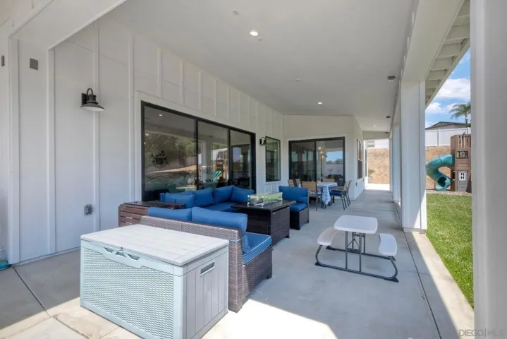 655 Hamilton Lane, Escondido, California 92029