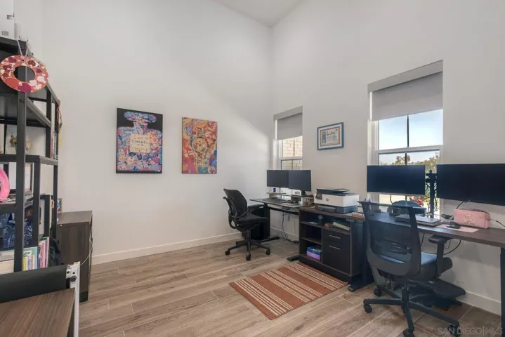 Executive Office/Suite