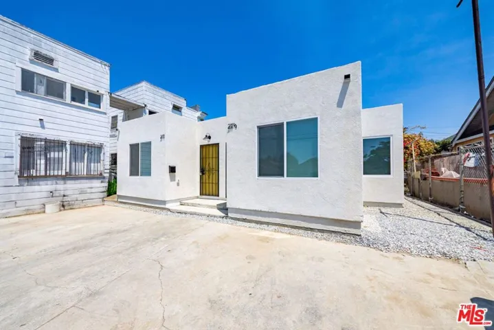 4626 Wall Street, Los Angeles, California 90011
