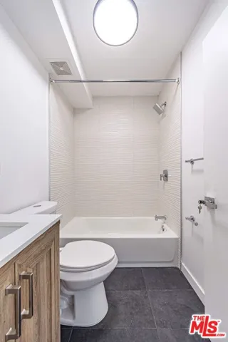 4626 Wall Street, Los Angeles, California 90011