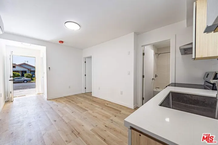 4626 Wall Street, Los Angeles, California 90011