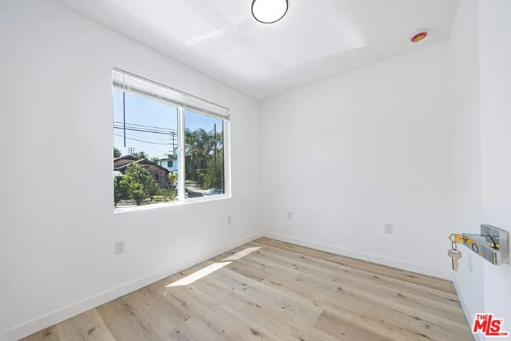 4626 Wall Street, Los Angeles, California 90011