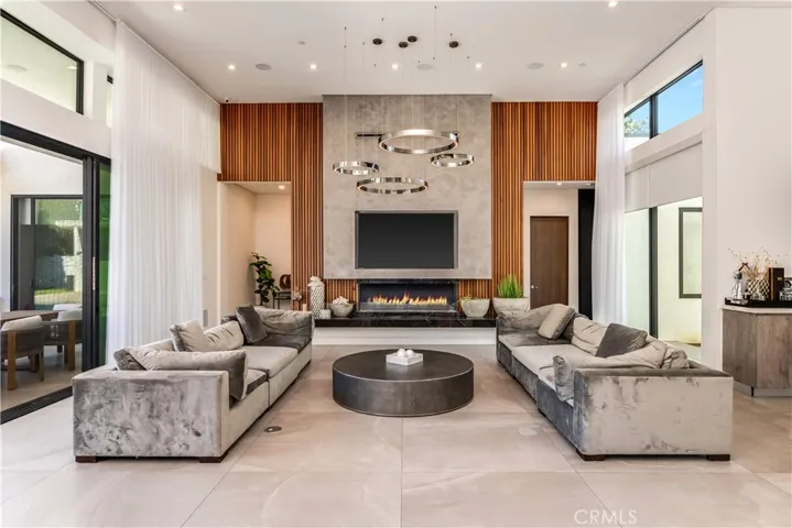 5510 Ethel, Sherman Oaks, California 91401
