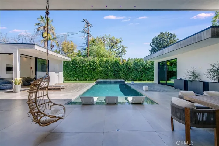 5510 Ethel, Sherman Oaks, California 91401