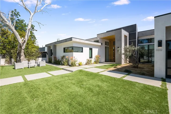 5510 Ethel, Sherman Oaks, California 91401