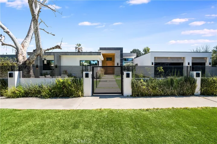 5510 Ethel, Sherman Oaks, California 91401