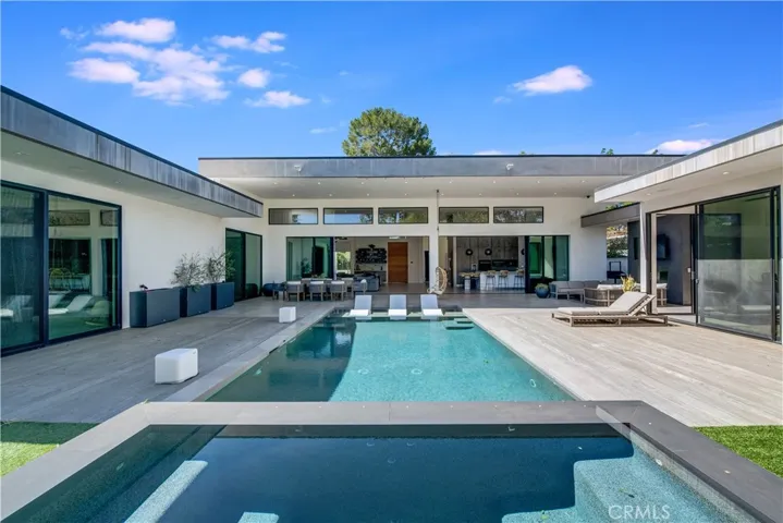 5510 Ethel, Sherman Oaks, California 91401