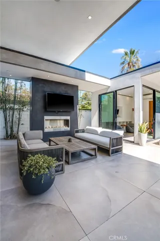 5510 Ethel, Sherman Oaks, California 91401